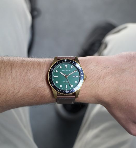 Aistrup Brass Classic Sapphire AIW8503